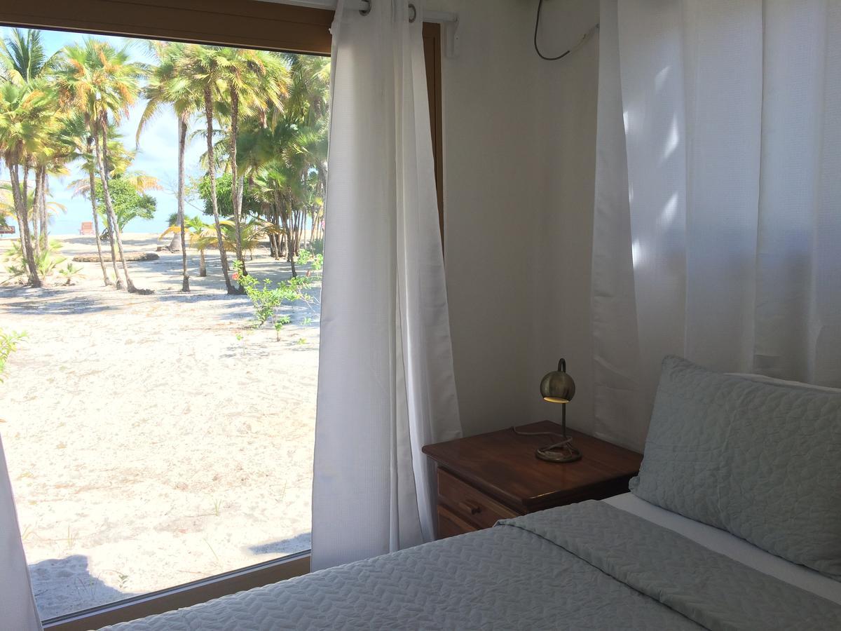 Wild Orchid Hotel Placencia Exterior photo
